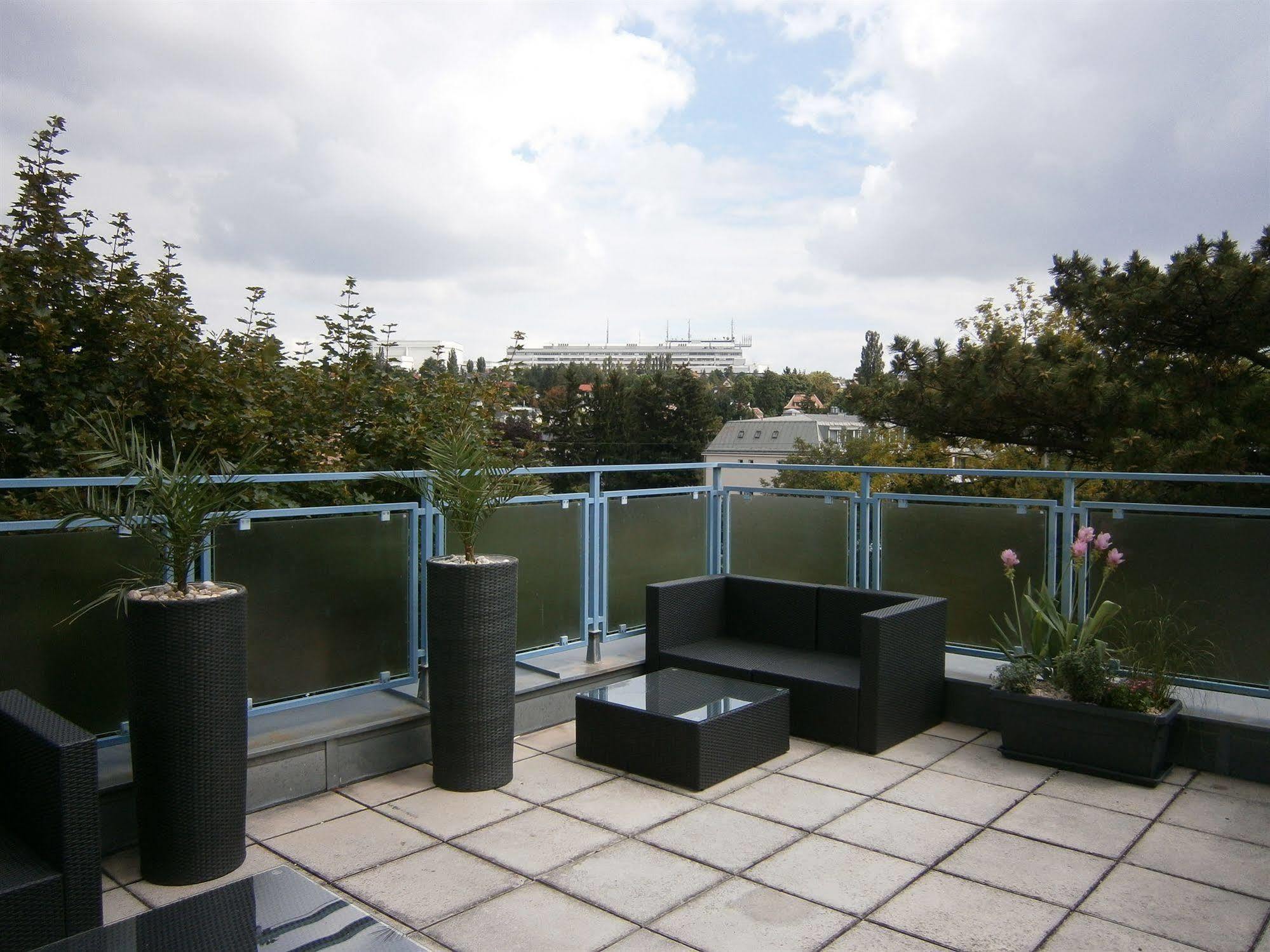 Apartmenthaus Hietzing I Contactless Check-In 维也纳 外观 照片