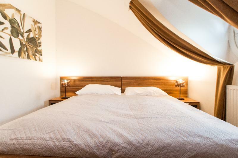 Apartmenthaus Hietzing I Contactless Check-In 维也纳 外观 照片